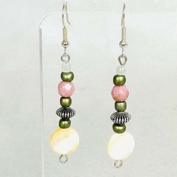 HANDMADE Memory wire Beaded Bracelet and Earring Set Sterling Silver Earwires - Picture 3 of 10